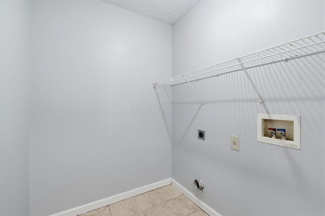 4598 Parkwick Drive, Columbus, OH 43228