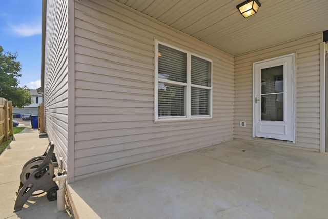 4598 Parkwick Drive, Columbus, OH 43228