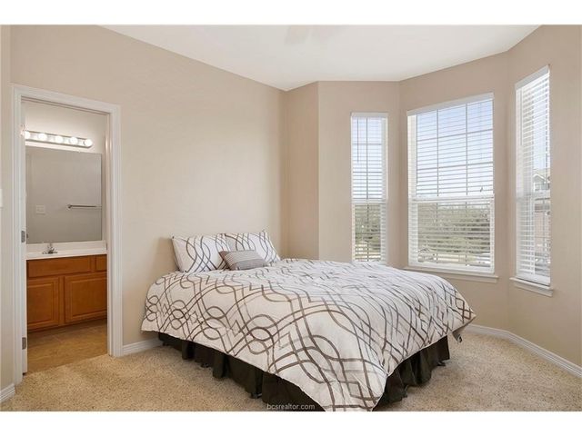 305 Holleman Drive E 1203, College Station, TX 77840