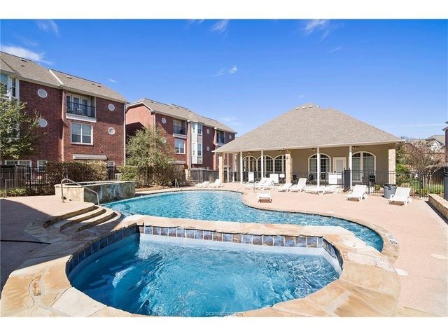 305 Holleman Drive E 1203, College Station, TX 77840