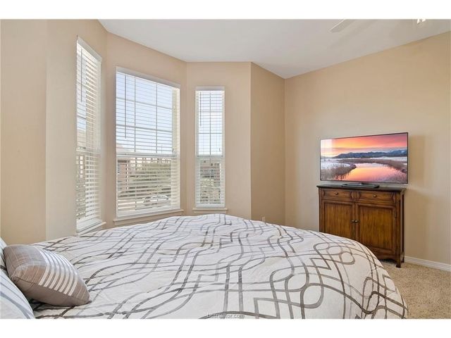 305 Holleman Drive E 1203, College Station, TX 77840