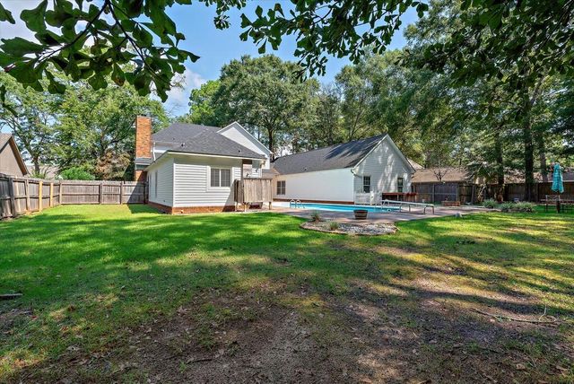 1603 Selkirk Dr, Dothan, AL 36303
