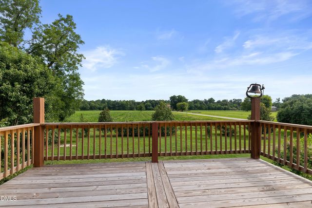 107 Rose Dairy Road, Four Oaks, NC 27524