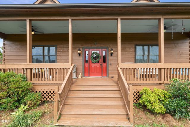 107 Rose Dairy Road, Four Oaks, NC 27524