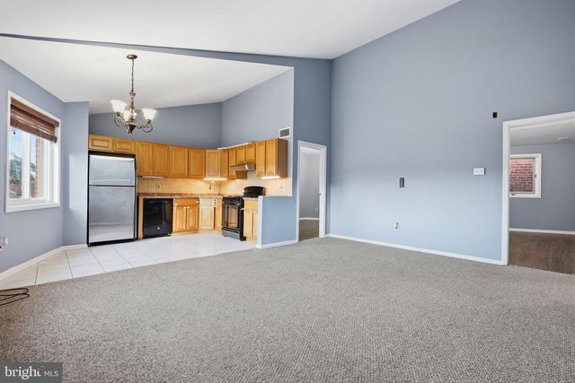 9101 OLD NEWTOWN RD, Philadelphia, PA 19115