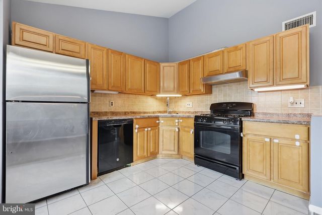 9101 OLD NEWTOWN RD, Philadelphia, PA 19115