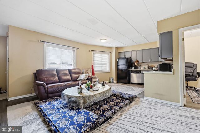 9101 OLD NEWTOWN RD, Philadelphia, PA 19115