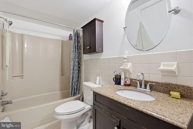 9101 OLD NEWTOWN RD, Philadelphia, PA 19115