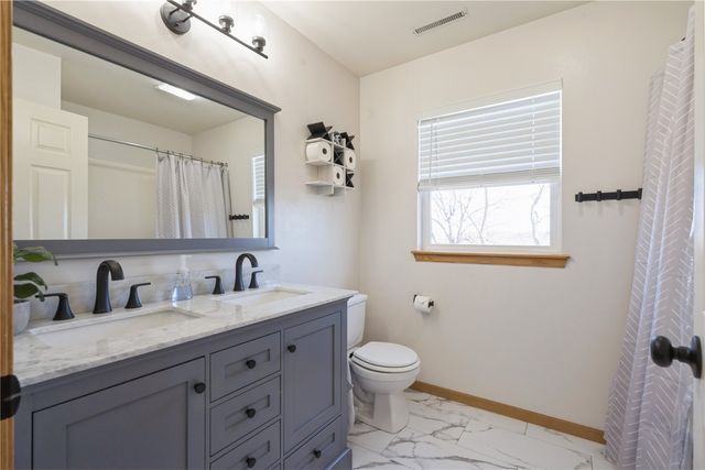 2331 Agate Street, Marion, IA 52302