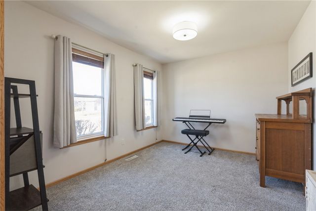 2331 Agate Street, Marion, IA 52302