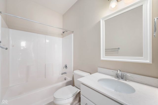 7228 Broadacre Court, Carmel, IN 46033