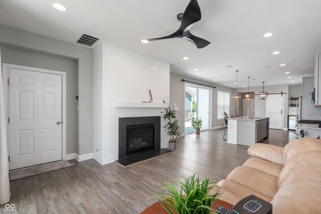 7228 Broadacre Court, Carmel, IN 46033