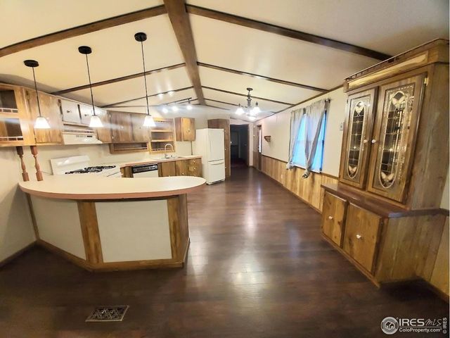 221 W 57th St 90A, Loveland, CO 80538