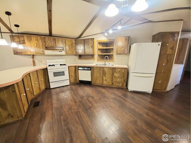 221 W 57th St 90A, Loveland, CO 80538