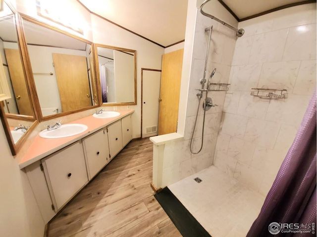 221 W 57th St 90A, Loveland, CO 80538