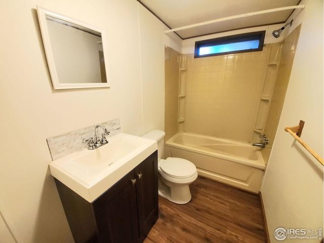 221 W 57th St 90A, Loveland, CO 80538