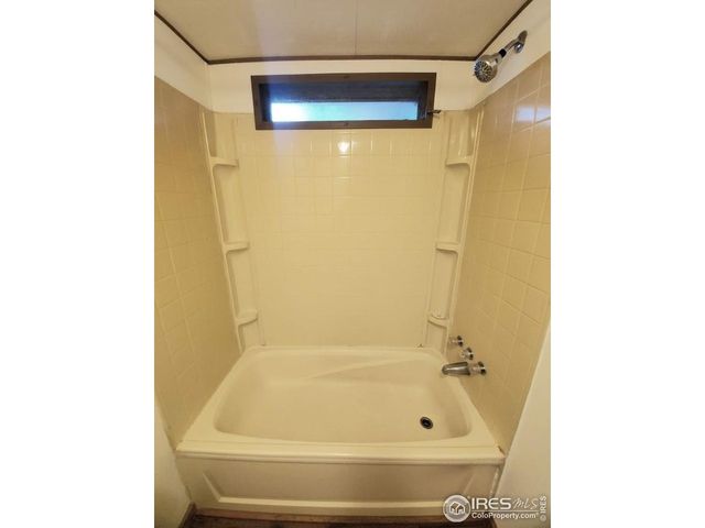 221 W 57th St 90A, Loveland, CO 80538