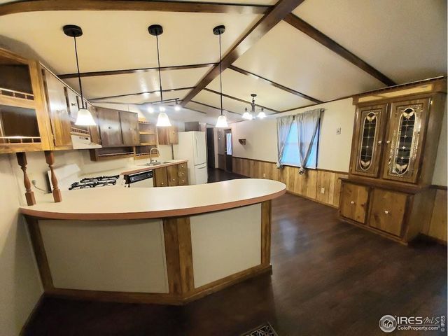 221 W 57th St 90A, Loveland, CO 80538