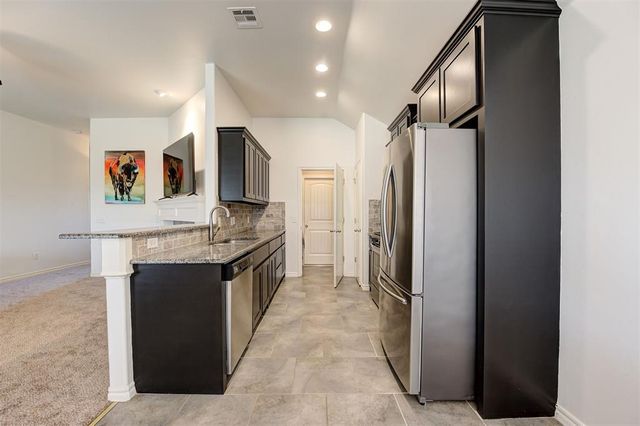 9424 NW 88th Street, Yukon, OK 73099