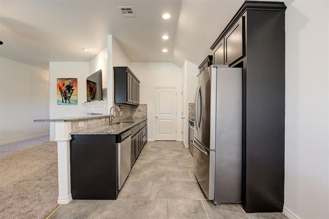 9424 NW 88th Street, Yukon, OK 73099