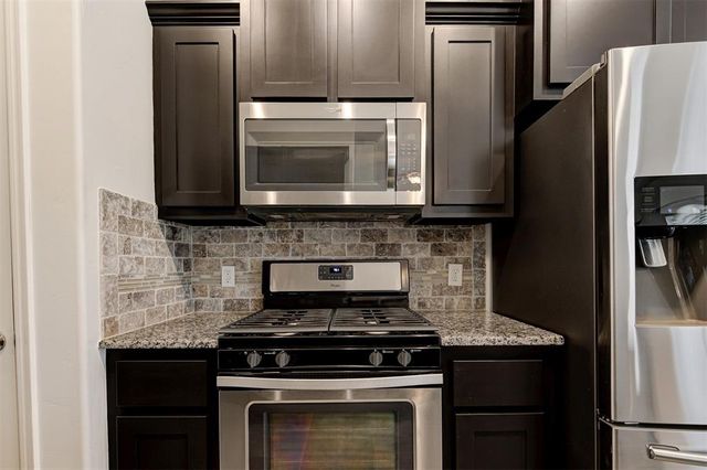 9424 NW 88th Street, Yukon, OK 73099