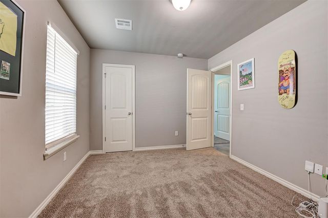 9424 NW 88th Street, Yukon, OK 73099