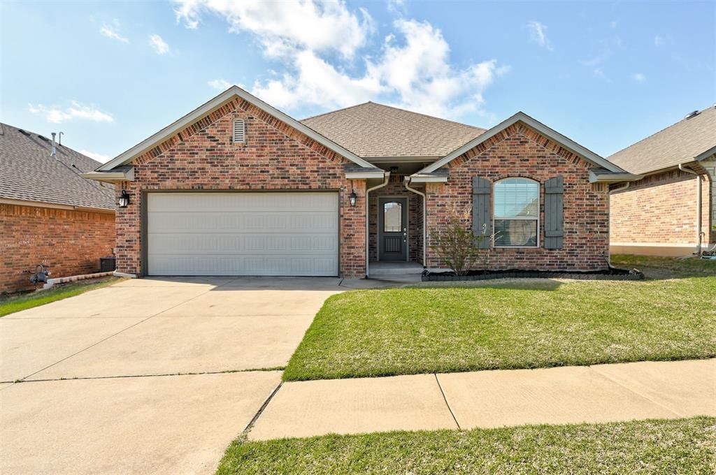 9424 NW 88th Street, Yukon, OK 73099