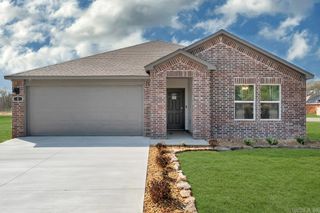 55 Wolfsbridge Loop, Cabot, AR 72023