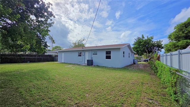 1700 N Cypress Rd, Pompano Beach, FL 33060