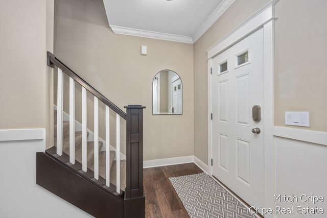 5050 Tiamo Lane, Rockford, MI 49341
