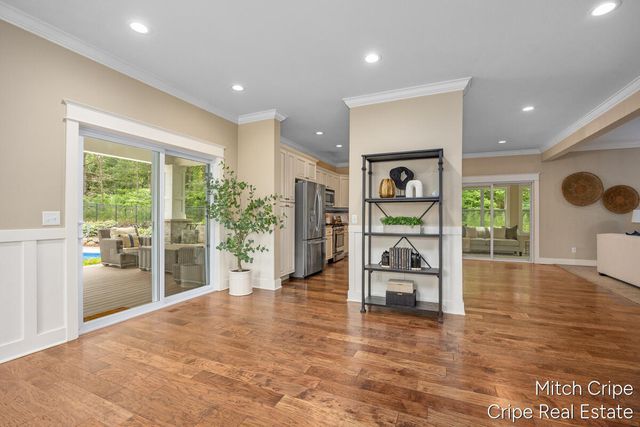 5050 Tiamo Lane, Rockford, MI 49341