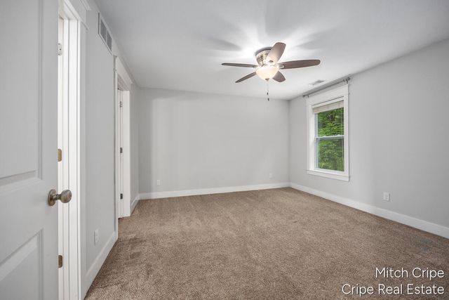 5050 Tiamo Lane, Rockford, MI 49341