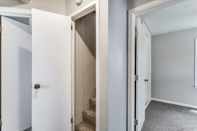 2027 S Gold St, Wichita, KS 67213