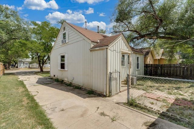 2027 S Gold St, Wichita, KS 67213