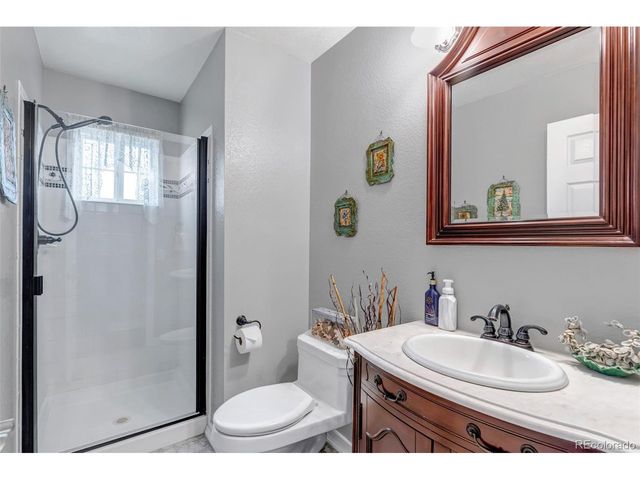 5996 S Jellison St F, Littleton, CO 80123