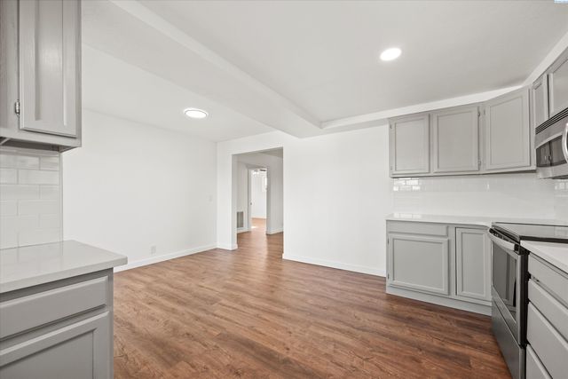 23 E 6th Avenue, Kennewick, WA 99336