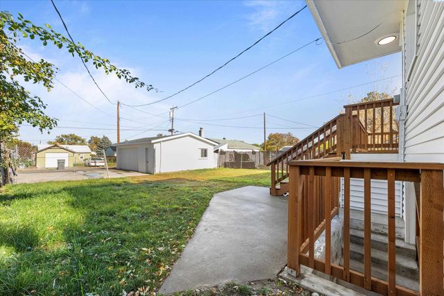 23 E 6th Avenue, Kennewick, WA 99336