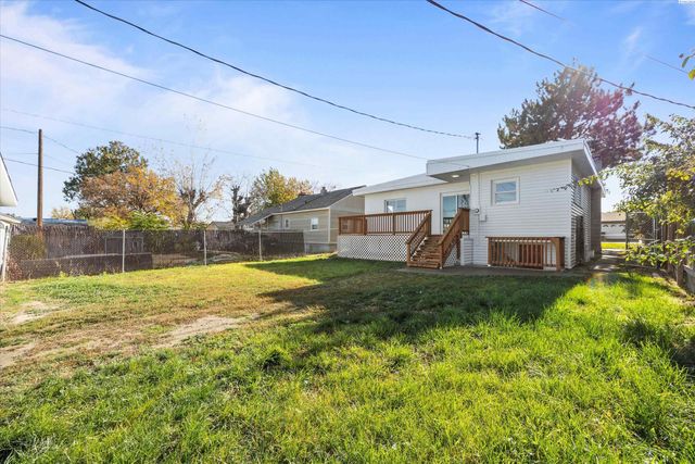 23 E 6th Avenue, Kennewick, WA 99336