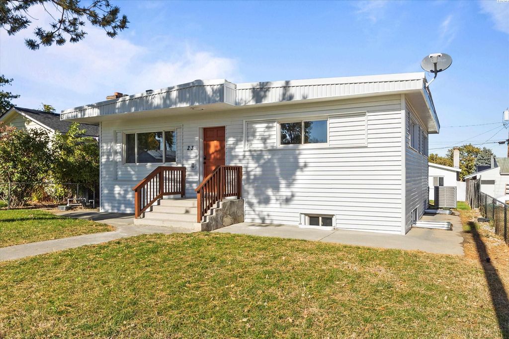 23 E 6th Avenue, Kennewick, WA 99336