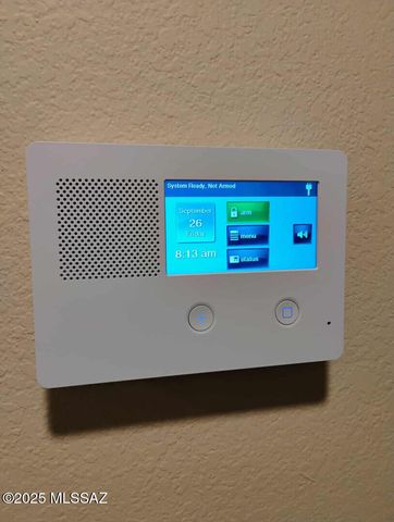 143 N Crescent Bell Drive, Green Valley, AZ 85614