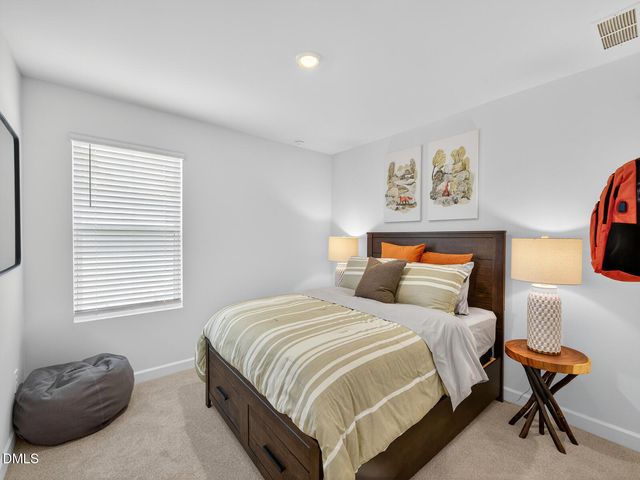 158 Thistle Patch Place, Angier, NC 27501