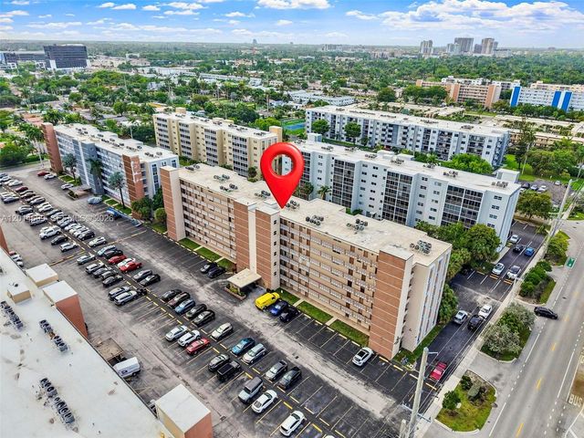 609 NE 14th Ave 405, Hallandale Beach, FL 33009