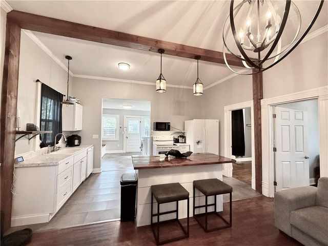 401 W 11th Street, Maryville, MO 64468