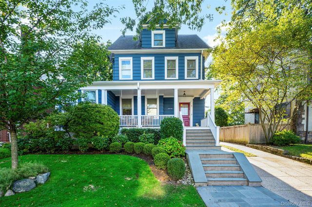 5 Gerlach Place, Larchmont, NY 10538