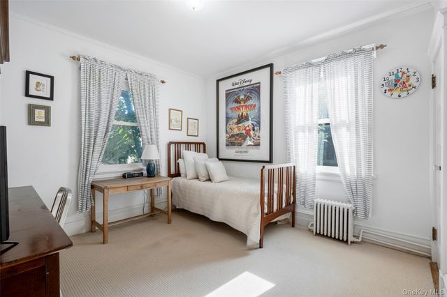 5 Gerlach Place, Larchmont, NY 10538