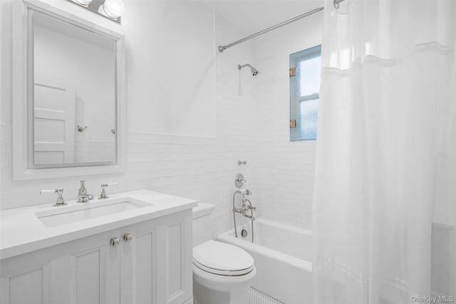 5 Gerlach Place, Larchmont, NY 10538