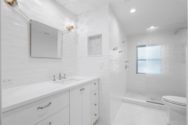 5 Gerlach Place, Larchmont, NY 10538