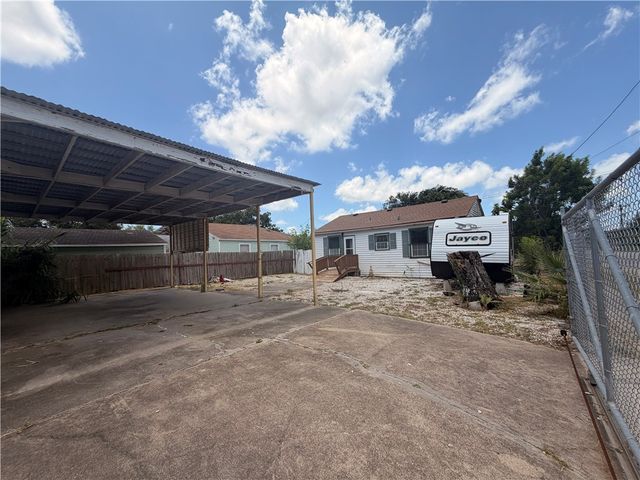 1602 14th St, Corpus Christi, TX 78404