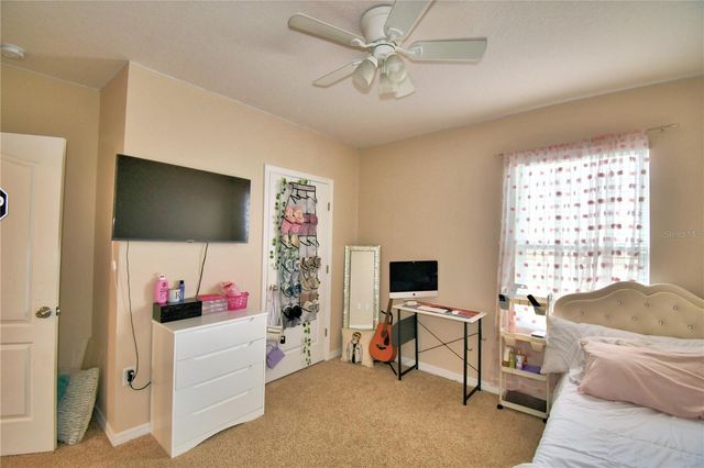 2816 IVY LAKE COURT, Lakeland, FL 33811