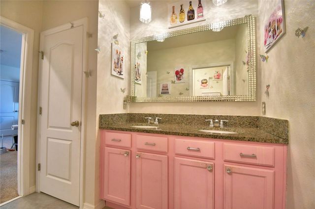 2816 IVY LAKE COURT, Lakeland, FL 33811